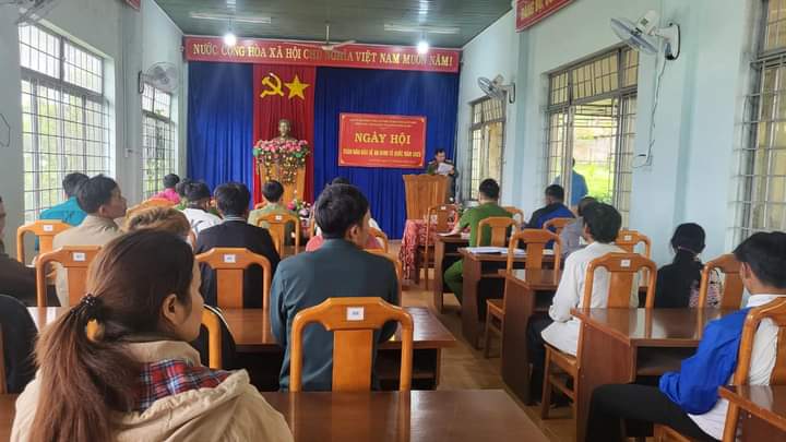 Thực hiện Kế hoạch số: 01/KH-BCĐ ngày 08/8/2023 của Ban chỉ đạo PCTP, TNXH và XDPT toàn dân bảo vệ ANTQ xã Hiếu về “Tổ chức Ngày hội toàn dân bảo vệ an ninh Tổ quốc trên địa bàn xã Hiếu năm 2023”. Được sự phân công nhiệm vụ của Ban Chỉ đạo, Công an xã chủ trì tổ chức “Ngày hội toàn dân bảo vệ ANTQ năm 2023” vào ngày 15/8/2023 tại xã Hiếu, huyện Kon Plông, tỉnh Kon Tum.